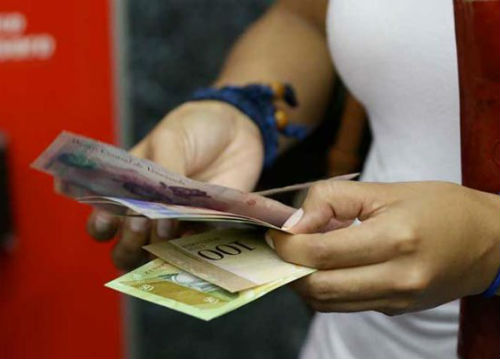 Inflación en Venezuela durante 2015 incrementó 180,9 %