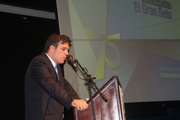Ricardo Cusanno en su discurso de juramentación 75 Asamblea Anual Fedecámaras
