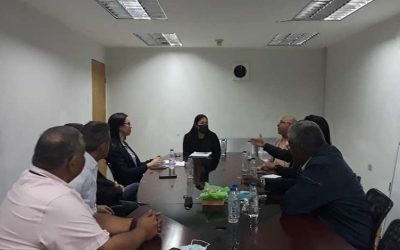 Camcaroní se reúne con la Superintendencia de Tributos