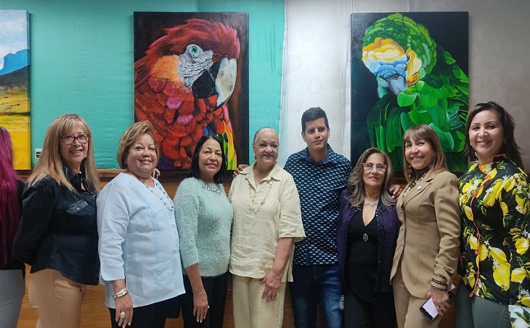 “Guayana Creativa, dejando huellas” inicia exposición con 25 obras artísticas