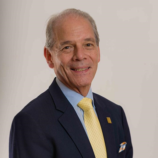 César Guillén
